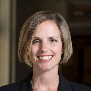 Meet your Posher, Courtney